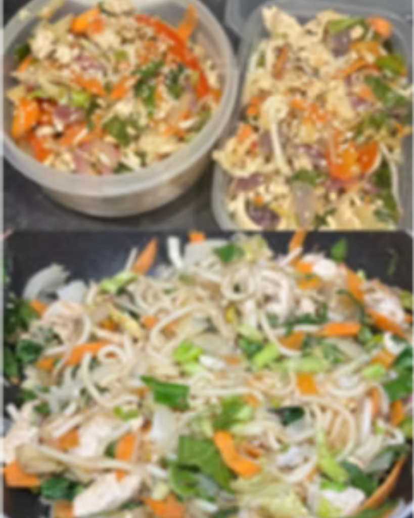 udon noodle stir fry with vegetables and steak